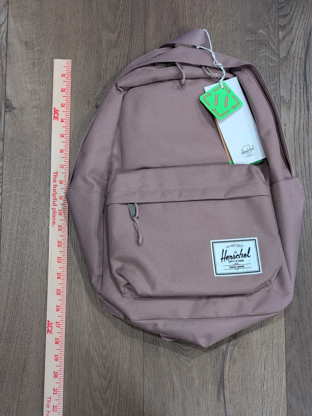 Herschel Supply Company Classic Backpack in Ash Rose